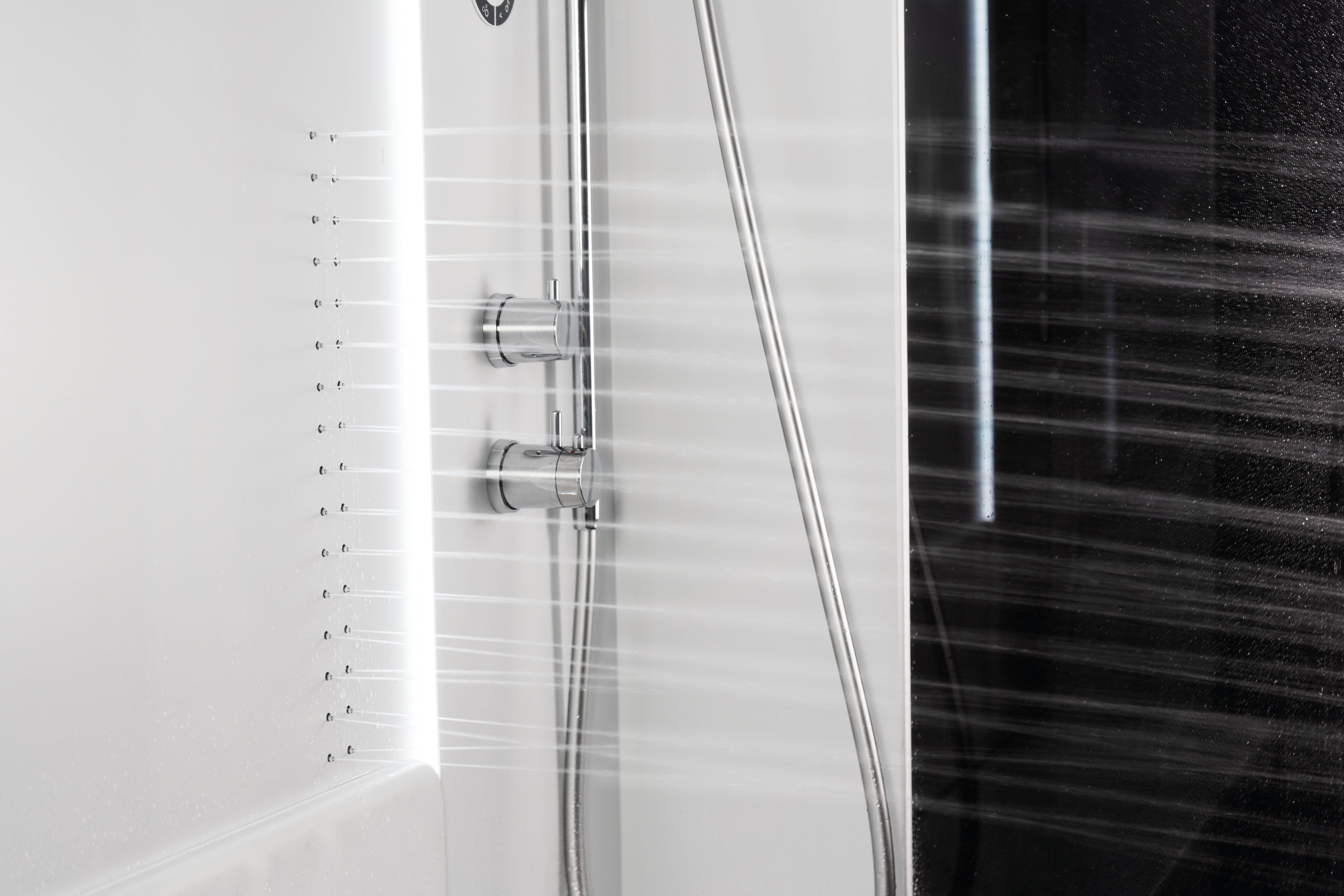 FotoOntspannen in je eigen badkamer met Novellini